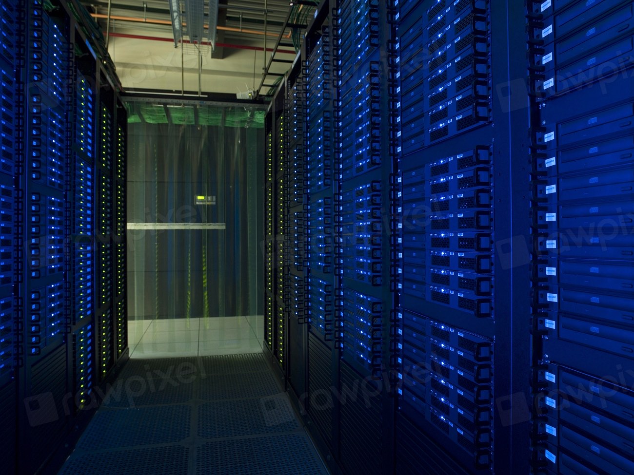 Cloud servers in a data centre